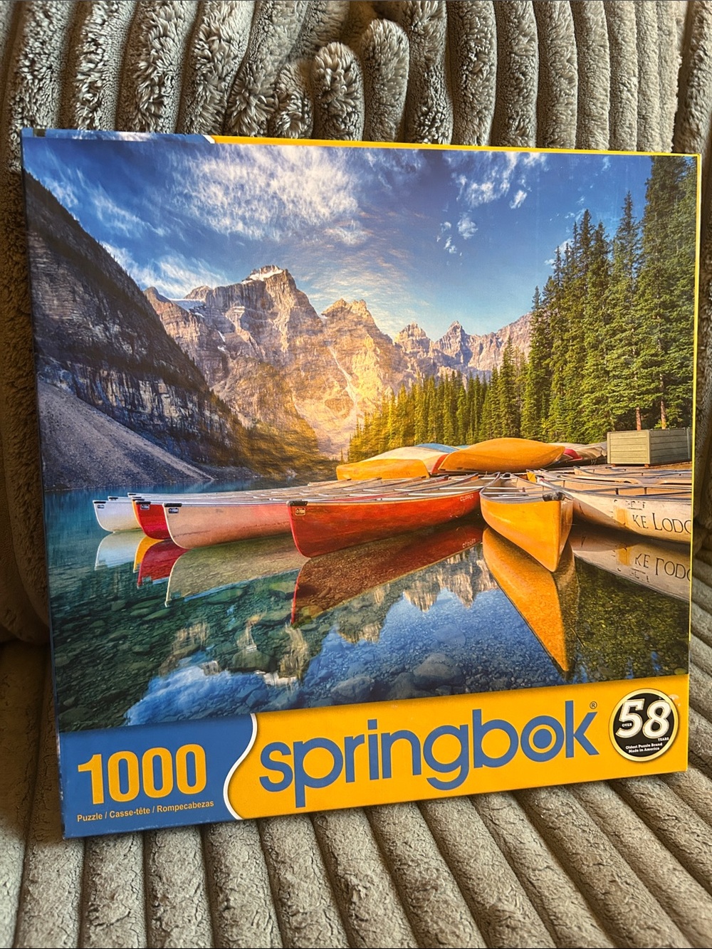 Springbok 1000 Piece Jigsaw Puzzle "Calm Canoes" Moraine Lake Made in USA 2021